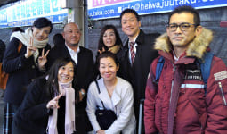 東京医療保健大学大学院2期生 帰路 田中先生を囲んで。